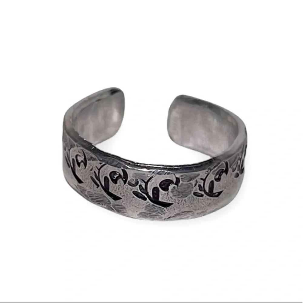 Handmade 8 stamped boho‎ floral pattern silver hypoallergenic adjustable ring